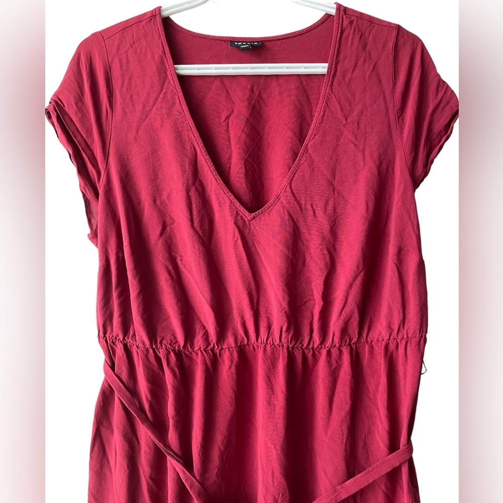 Torrid Size 1 (small fit size 00/0 in my opinion)  Cute Red Tie Dress